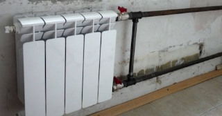 Установка биметаллических радиаторов отопления в квартире в Луховицах - от 2040 руб.